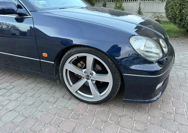 Lexus GS cena 26000 przebieg: 360000, rok produkcji 1998 z Góra małe 106